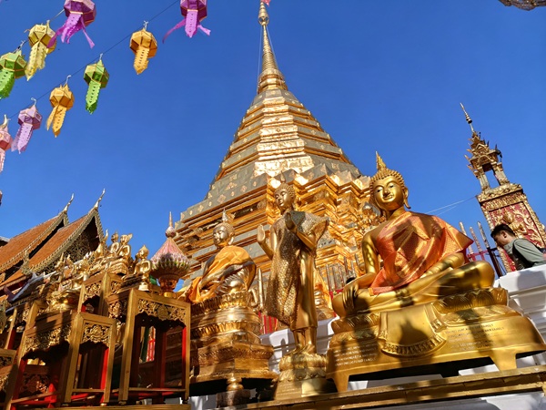 Zoomer sur l'image : Wat Phra That Doi Suthep 