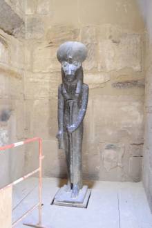 la mystérieuse statue de Sekhmet