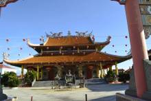 Lian Hua San San Ching Temple