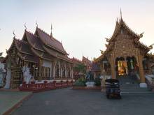 Wat Saen Mueang